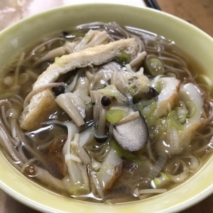 うまみＵＰ！干しきのこ蕎麦